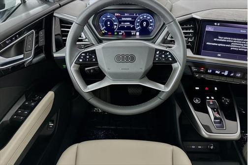 2025 Audi Q4 e-tron Premium Plus 55 quattro