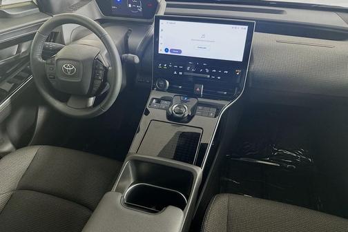 2025 Toyota bZ4X XLE