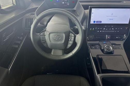 2025 Toyota bZ4X XLE