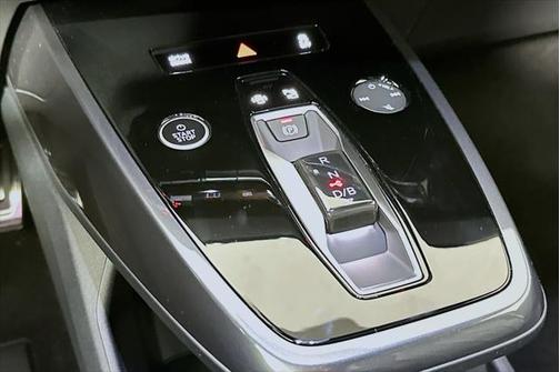2025 Audi Q4 e-tron Sportback Prestige 55 quattro