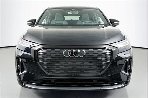 2025 Audi Q4 e-tron Sportback Prestige 55 quattro