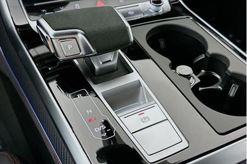 2025 Audi RS Q8 4.0T