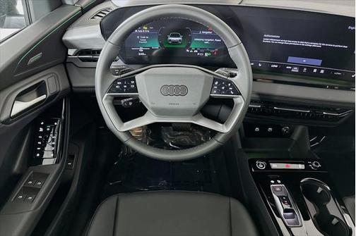 2025 Audi Q6 e-tron Premium Plus quattro