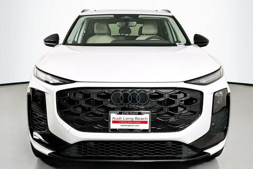 2026 Audi Q3 S line