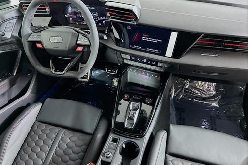 2025 Audi RS 3 2.5T (S tronic)