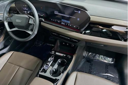 2025 Audi Q6 e-tron Premium Plus quattro