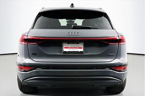 2025 Audi Q6 e-tron Premium Plus quattro