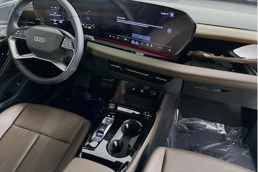 2025 Audi Q6 e-tron Premium Plus quattro