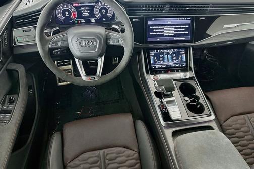 Glacier White Metallic 2026 Audi RS Q8 4.0T