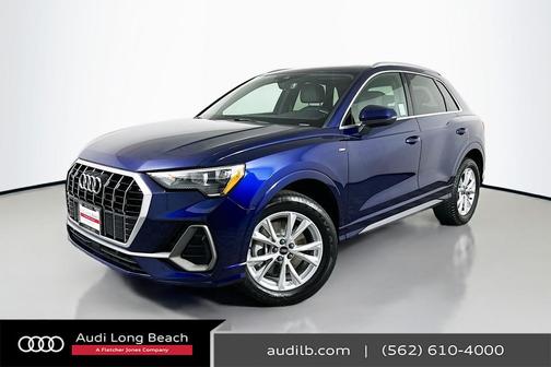 2022 Audi Q3 45 S line Premium