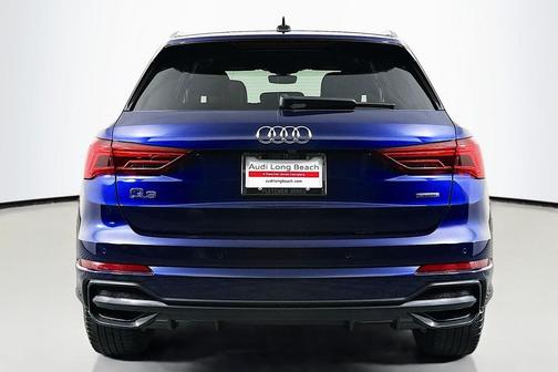 2022 Audi Q3 45 S line Premium