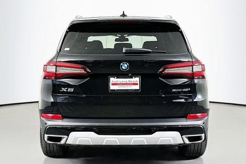 Jet Black 2023 BMW X5 sDrive40i