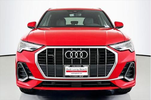 2024 Audi Q3 Premium 45 TFSI S line quattro Tiptronic