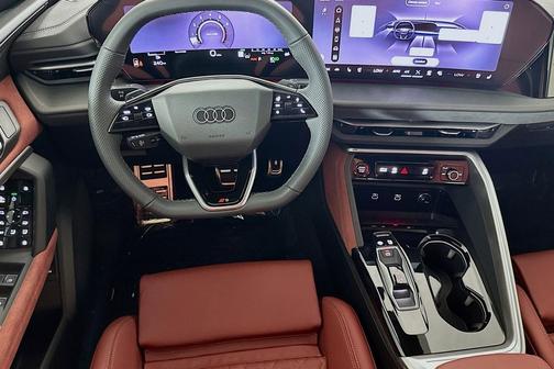 Mythos Black Metallic 2026 Audi SQ5 3.0T Premium Plus