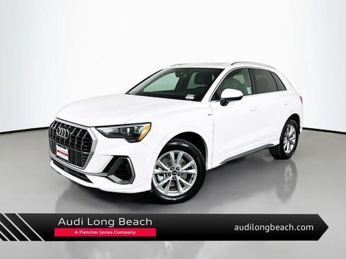 2022 Audi Q3 45 S line Premium