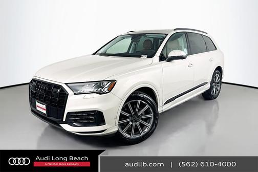 2023 Audi Q7 45 Premium Plus