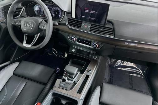 2025 Audi Q5 55 S line Premium Plus