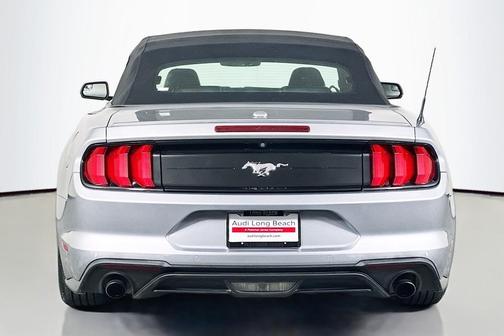 2020 Ford Mustang EcoBoost