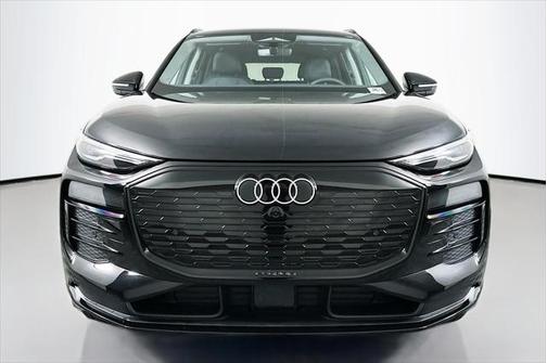 2025 Audi Q6 e-tron Premium