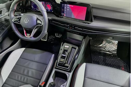 2024 Volkswagen Golf GTI 2.0T SE DSG