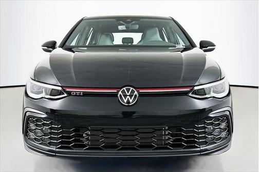 2024 Volkswagen Golf GTI 2.0T SE DSG