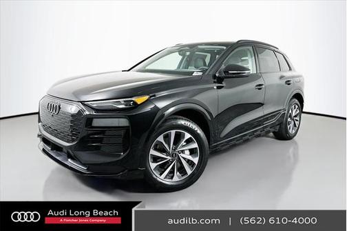2025 Audi Q6 e-tron Premium quattro