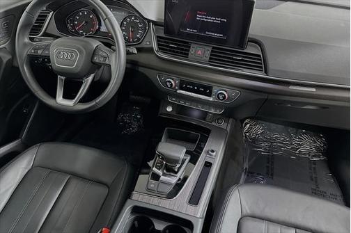 2024 Audi Q5 40 Premium