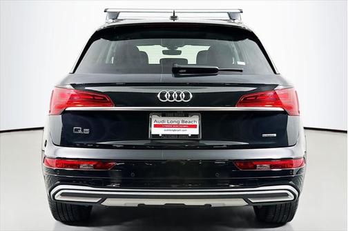 2024 Audi Q5 40 Premium