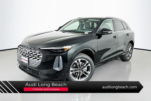 Mythos Black Metallic 2026 Audi Q5 Premium Plus TFSI quattro S tronic