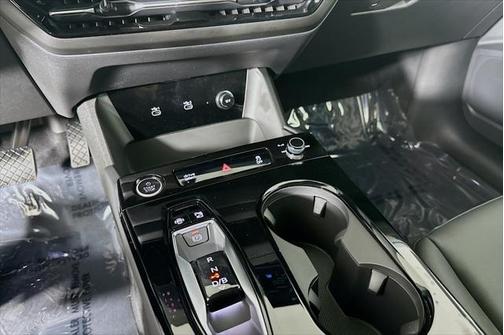 2025 Audi Q6 e-tron Premium
