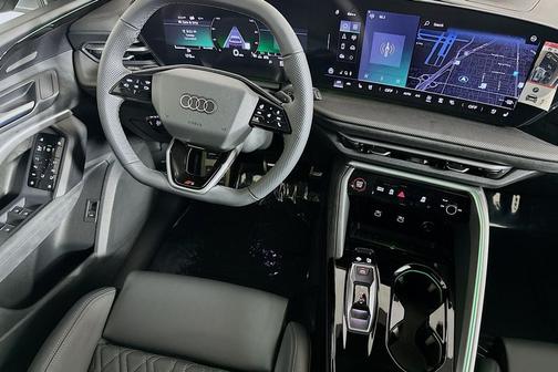 2025 Audi SQ5 3.0T Premium Plus