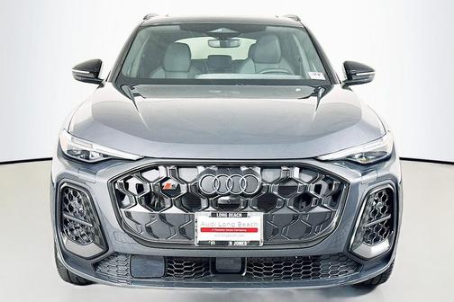 2025 Audi SQ5 3.0T Premium Plus