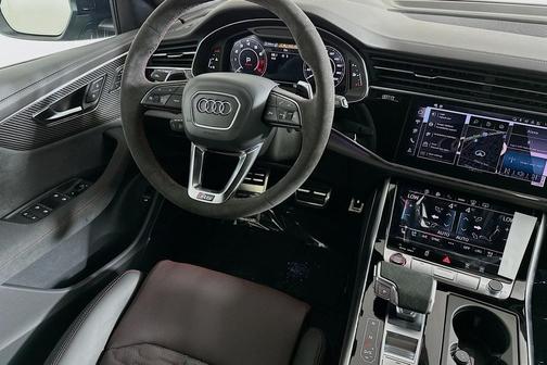 2025 Audi RS Q8 4.0T