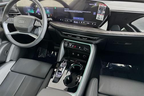 2025 Audi Q5 Premium Plus TFSI quattro S tronic