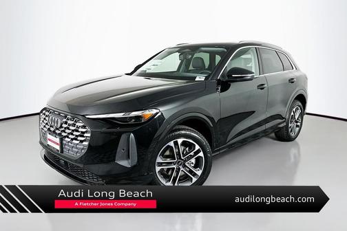 Mythos Black Metallic 2026 Audi Q5 Premium TFSI quattro S tronic