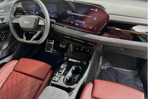 2025 Audi SQ6 e-tron Premium Plus quattro