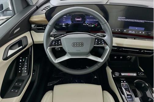 2025 Audi Q6 e-tron Premium Plus quattro