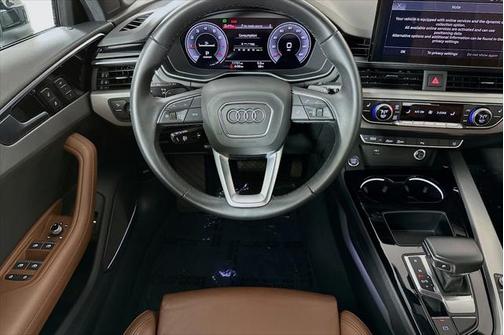 2024 Audi A4 45 S line Premium Plus