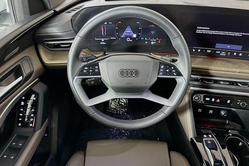 2025 Audi Q5 Premium Plus TFSI quattro S tronic