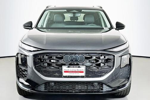 Daytona Gray Pearl Effect 2026 Audi Q3 TFSI quattro S tronic