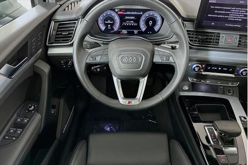 2024 Audi Q5 45 S line Premium Plus