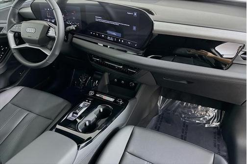 2025 Audi Q6 e-tron Premium quattro
