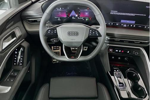 2025 Audi SQ5 3.0T Premium Plus