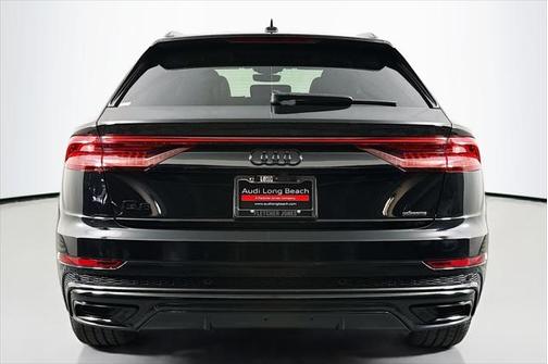 2023 Audi Q8 55 Premium Plus