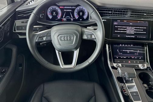 Tamarind Brown Metallic 2023 Audi Q7 45 Premium Plus