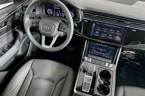 2023 Audi Q8 55 Premium Plus