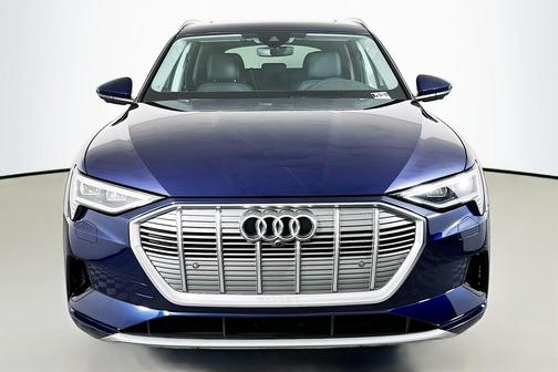 2023 Audi e-tron Premium Plus quattro
