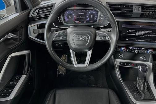 2023 Audi Q3 Premium 45 TFSI S line quattro Tiptronic
