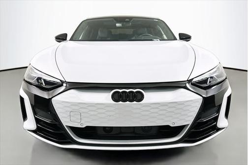 2024 Audi RS e-tron GT quattro