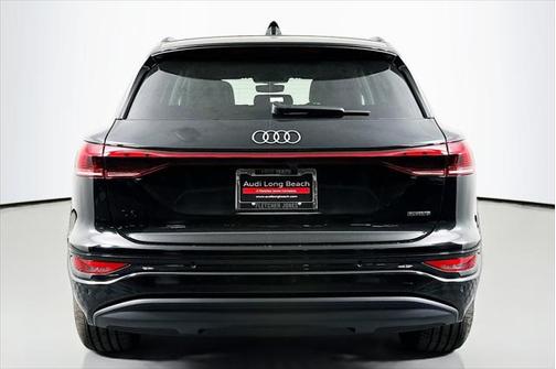 2025 Audi Q6 e-tron Premium Plus quattro